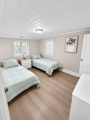 3 Schlafzimmer, Bügeleisen/Bügelbrett, WLAN, Bettwäsche
