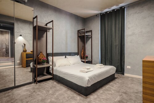 Termini Jacuzzi Suite