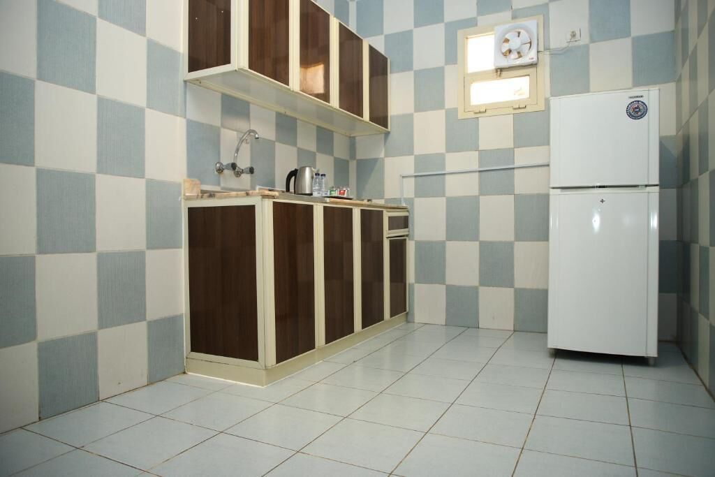 Apartment, City View | Private kitchen