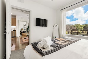 Room - Spacious 2BR Home with Everyday Comforts (Austin)
