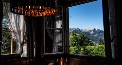 Chalet MonBijou in Schönried / Gstaad: Just enjoy!