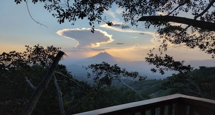 Luxury Treehouse Getaway with San Vicente Volcano Views