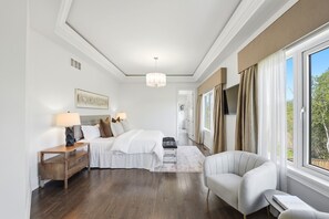 5 dormitorios, tabla de planchar con plancha, wifi y ropa de cama