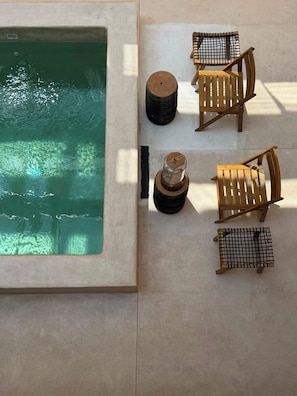 Piscine couverte, piscine extérieure