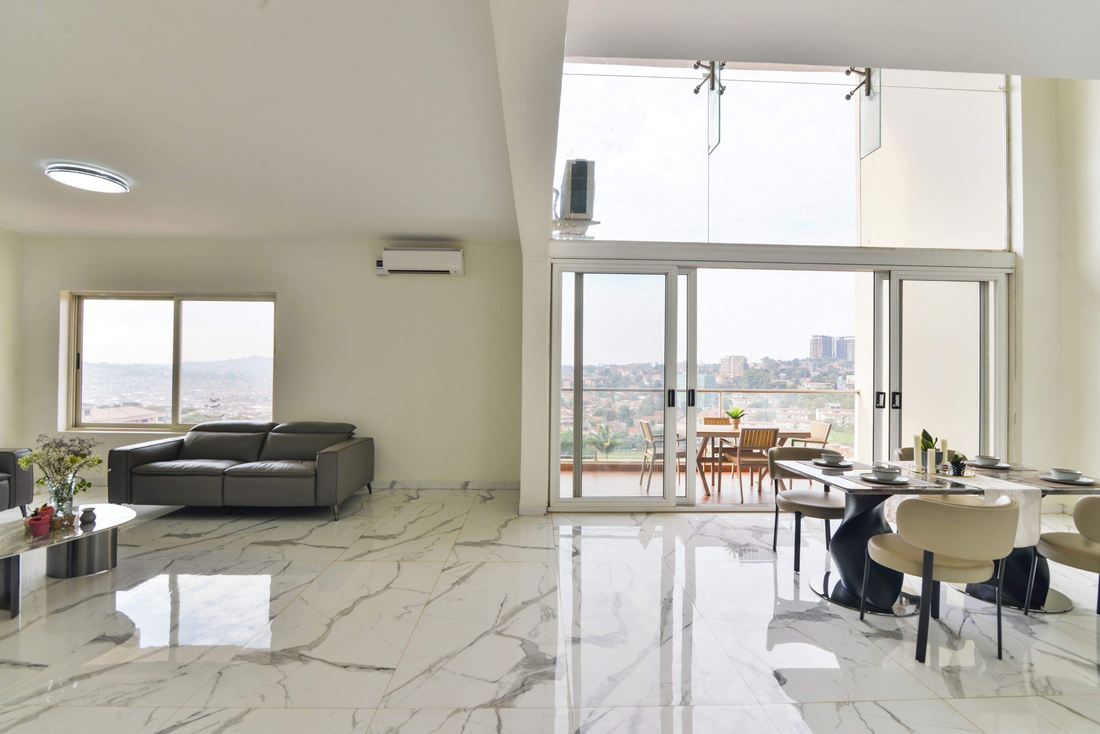 Family Duplex, City View | Interior