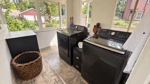 Charming 3BR Home • 1 Block to Downtown • Fenced Yard