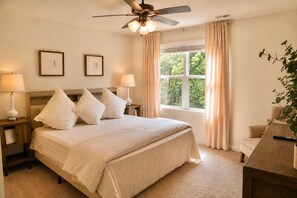 Room - Talk of TownHome! (Indian Springs Village)