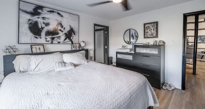 Modern 2-bedroom house with large parking lot