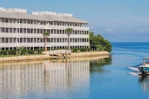 Exterior - Enjoyable 2-bedroom Hyatt Beach House condo in Key West during Fantasy Fest! (Key West)