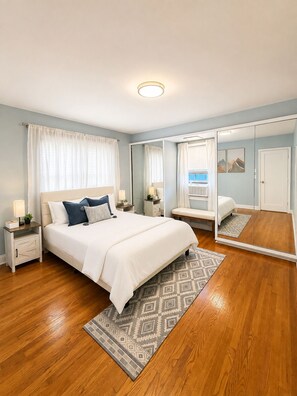 3 chambres, fer et planche à repasser, Wi-Fi gratuit, draps fournis