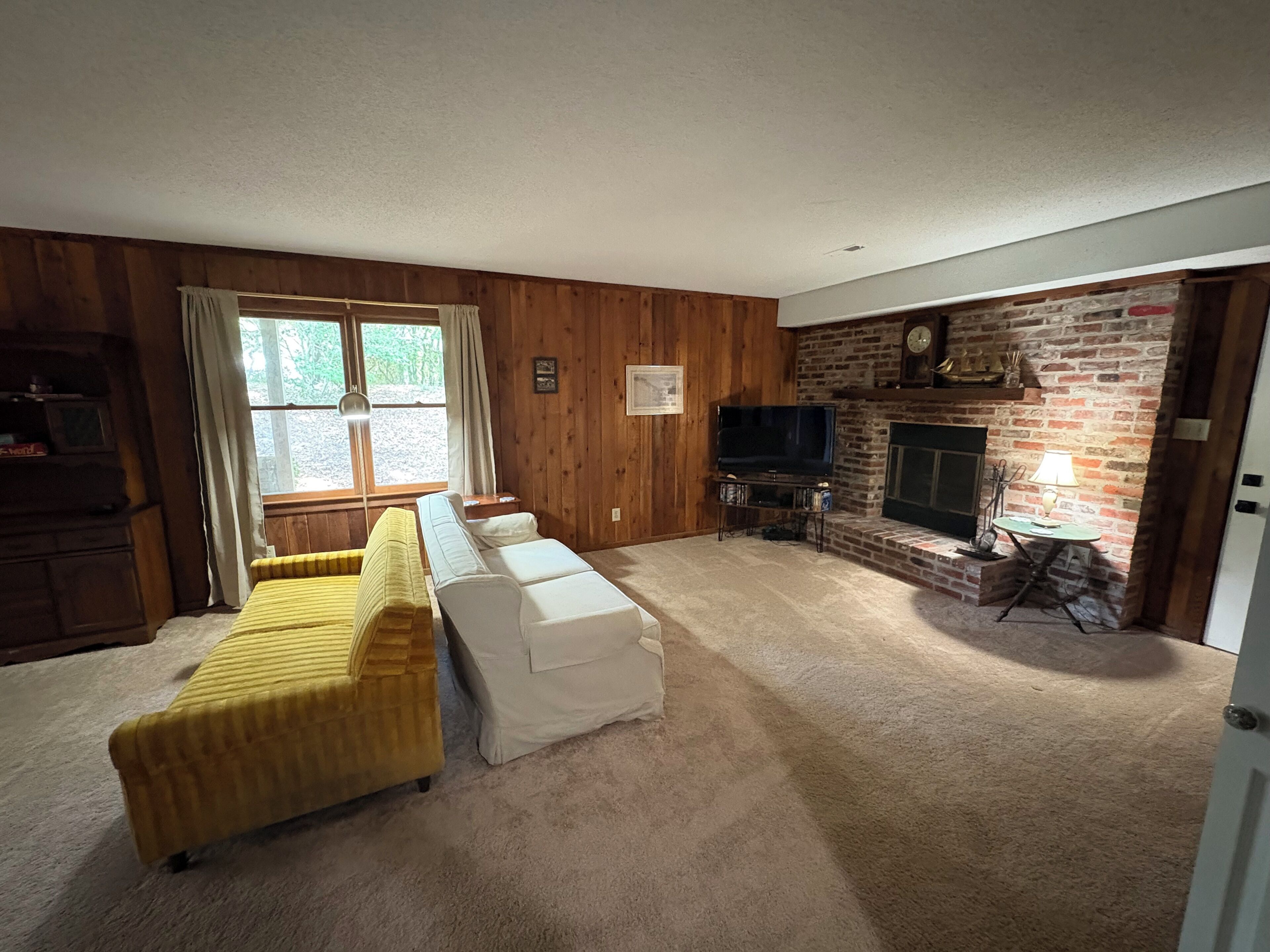 3 Bed 3 Bath Cottage In Ei, Walking Distance To Beach Access With Outside Shower - Emerald Isle, NC