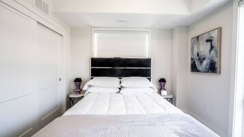 2 slaapkamers, een strijkplank/strijkijzer, gratis wifi, beddengoed