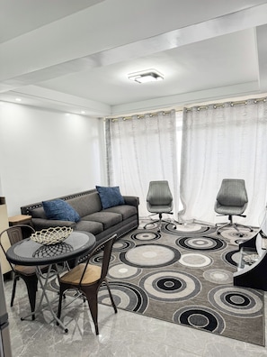 Living area - Cactus Land  offers a home away from home comfort (Nairobi)