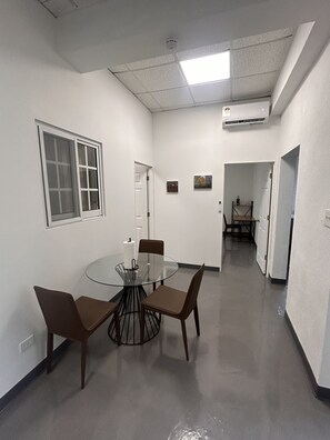 Dining - Hagat Sunset Retreat - Tuberose Unit (Hågat)