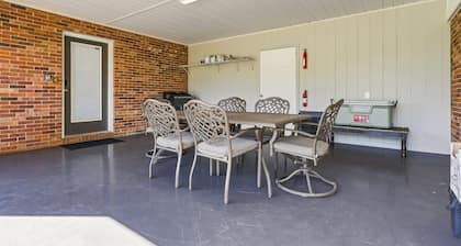 The Farm at Burns Bridge • Made for Gathering • Sleeps 12 • Near Clemson