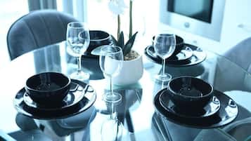 Suite | Dining