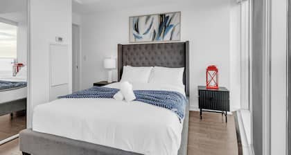 StayToronto - The York Suites