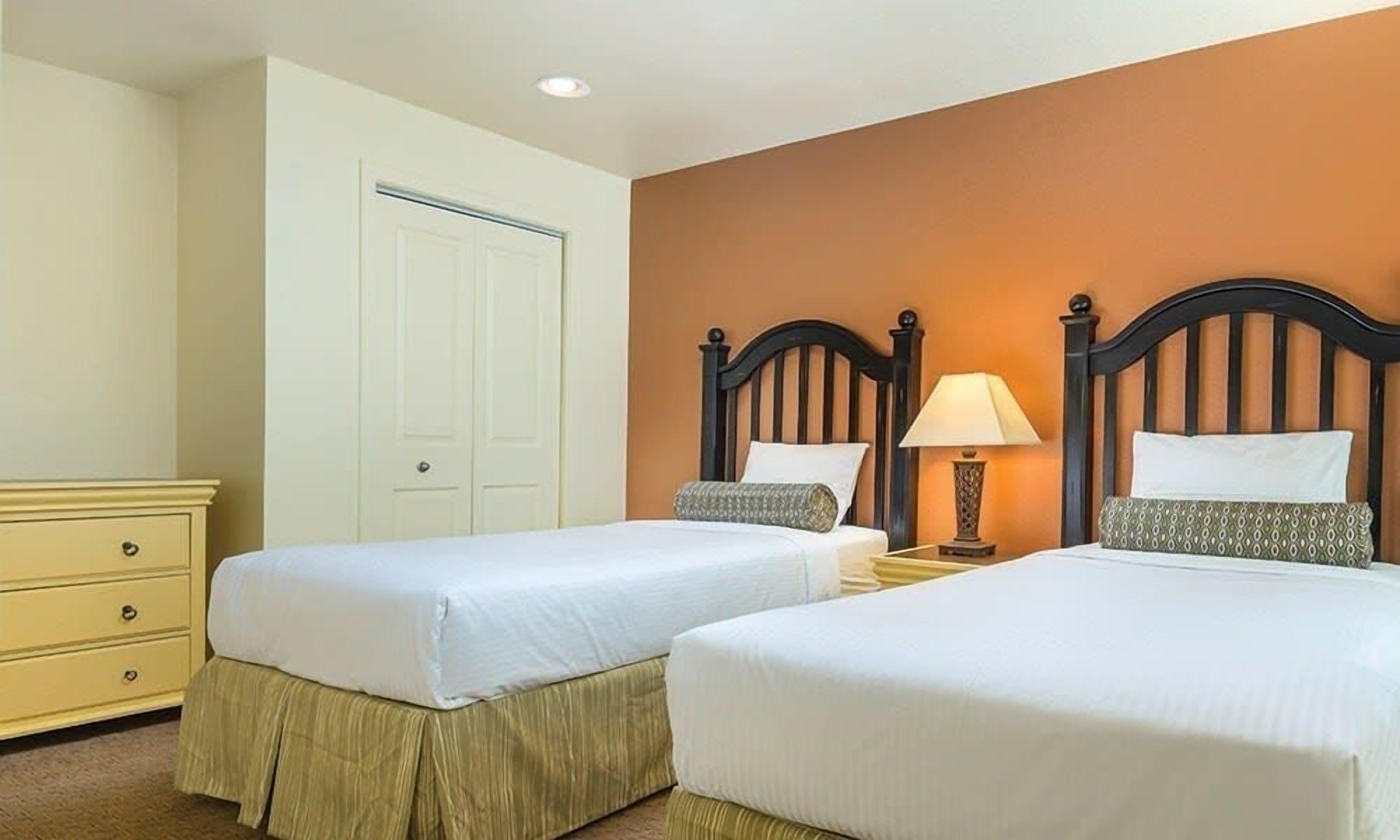 Wyndham Tropicana Resort- 2br- Apartment With Resort Access - Las Vegas, NV