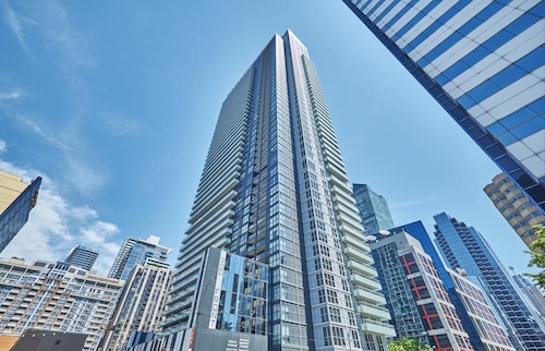 StayToronto - The Atmos Suites