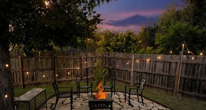 ACL Retreat: Pool, Hot Tub, Fire Pit, Grill – Sleeps 9, Uber to Zilker