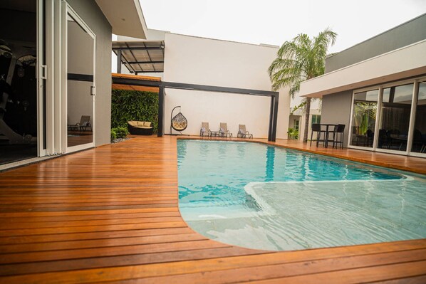 Unclassified image, 1 of 36, button - Discover Peaceful Comfort in Sorriso | Free Parking, Breakfast + Pool Access (Sorriso)