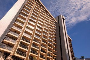 Unclassified image, 3 of 25, button - Stay in Downtown Brasília | Luxury Twin Room | Breakfast Included (Brasília)