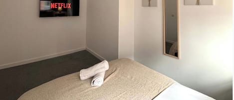 3 bedrooms, WiFi
