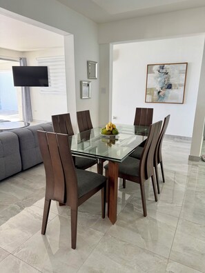 Dining - Vrbo Property (Tierras Nuevas Poniente)