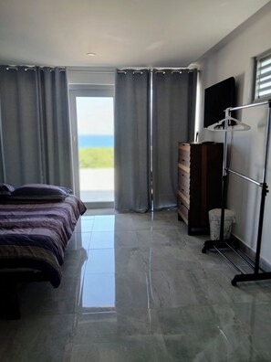 WiFi (free), bed sheets - Vrbo Property (Tierras Nuevas Poniente)