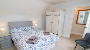 Room - UNDERHILL HOUSE ANNEX, pet friendly in Stratford-Upon-Avon (Stratford-upon-Avon)