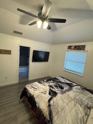 2 chambres, Wi-Fi gratuit, draps fournis