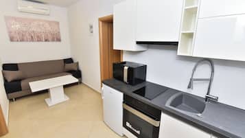 Appartement, 1 slaapkamer, roken, terras | Interieur
