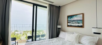 Hoi An Sea Breeze Resort