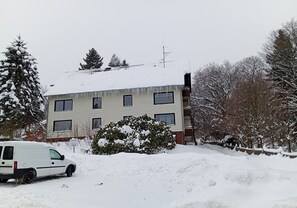 Exterior - Charming 2-room vacation apartment with a balcony (Braunlage)