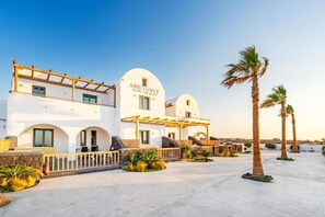 Exterior - Amethyst Exclusive Suites Oia (Santorini)