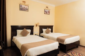 Deluxe Twin Room, City View | Ruang kerja komputer riba, Wi-fi percuma 