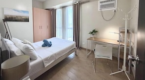 Room, 1 Bedroom, Accessible, Smoking - Room-exclusive 1-bedroom Stay at The Pal (Iloilo)