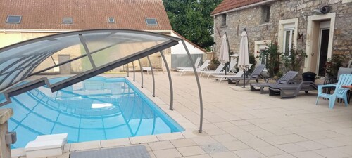 LOCQUINGHEM PALACE 3 Bed and Breakfast Rooms