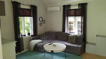 House, 1 Bedroom, Balcony | Living room