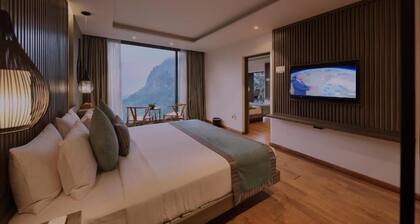 Hide Ella Hotel & Resort