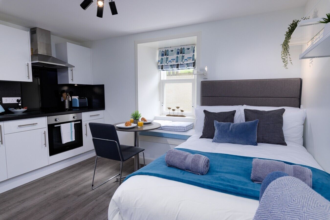 1 bedroom, iron/ironing board, WiFi (free), bed sheets