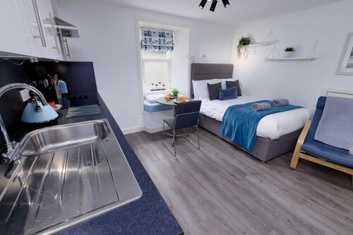 Modern, Bright Studio in the Heart of Lerwick