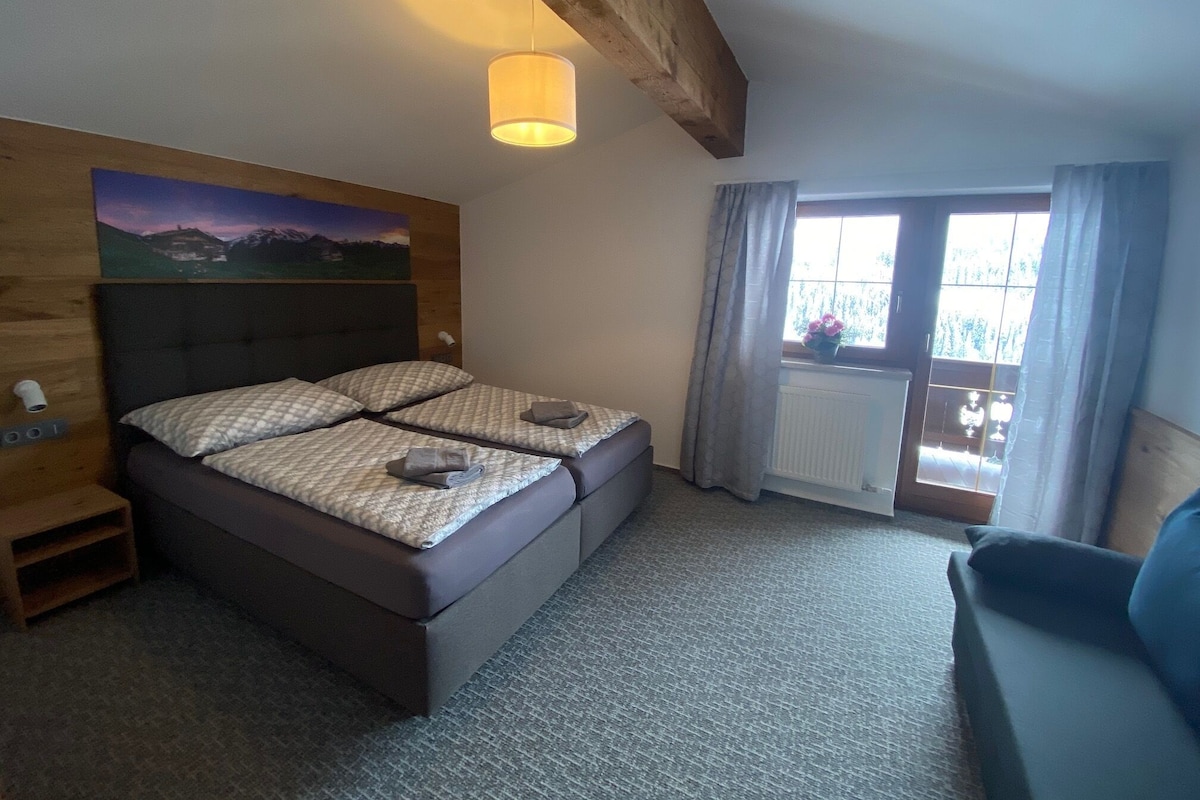 Comfort Loft, Mountain View | Hypo-allergenic bedding available, WiFi (free)