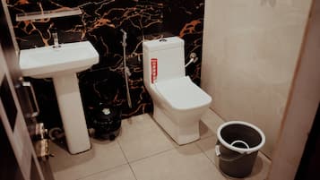 Shower, towels, soap, shampoo