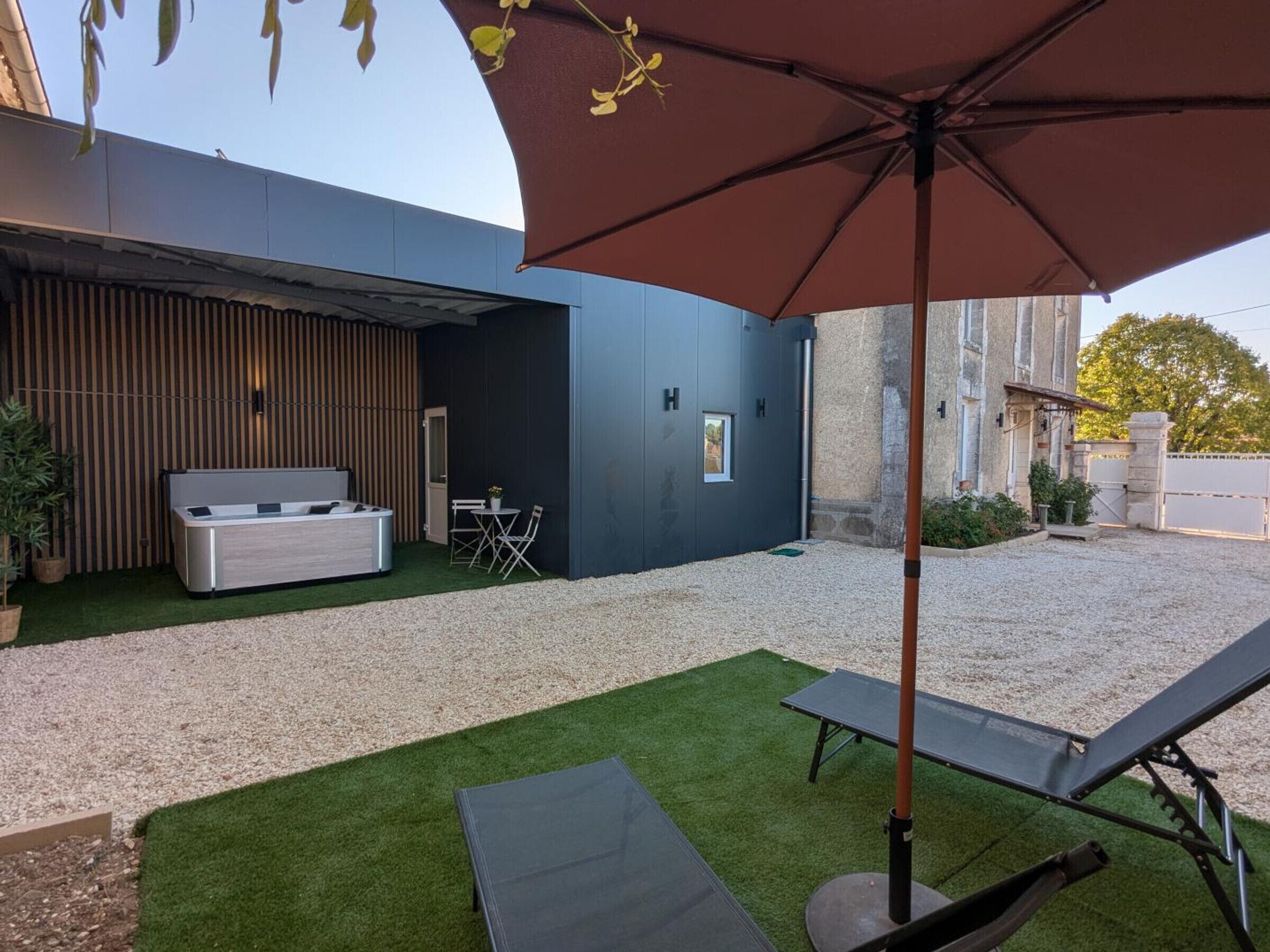 Terrace/patio