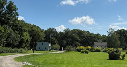Beautiful studio apartment with AC in South Kingstown, Rhode Island.