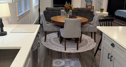 Beautiful studio apartment with AC in South Kingstown, Rhode Island.