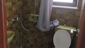 Bathroom - Rousetis Studio 201 - 200m from the Sea in Aígio (Aigialeia)