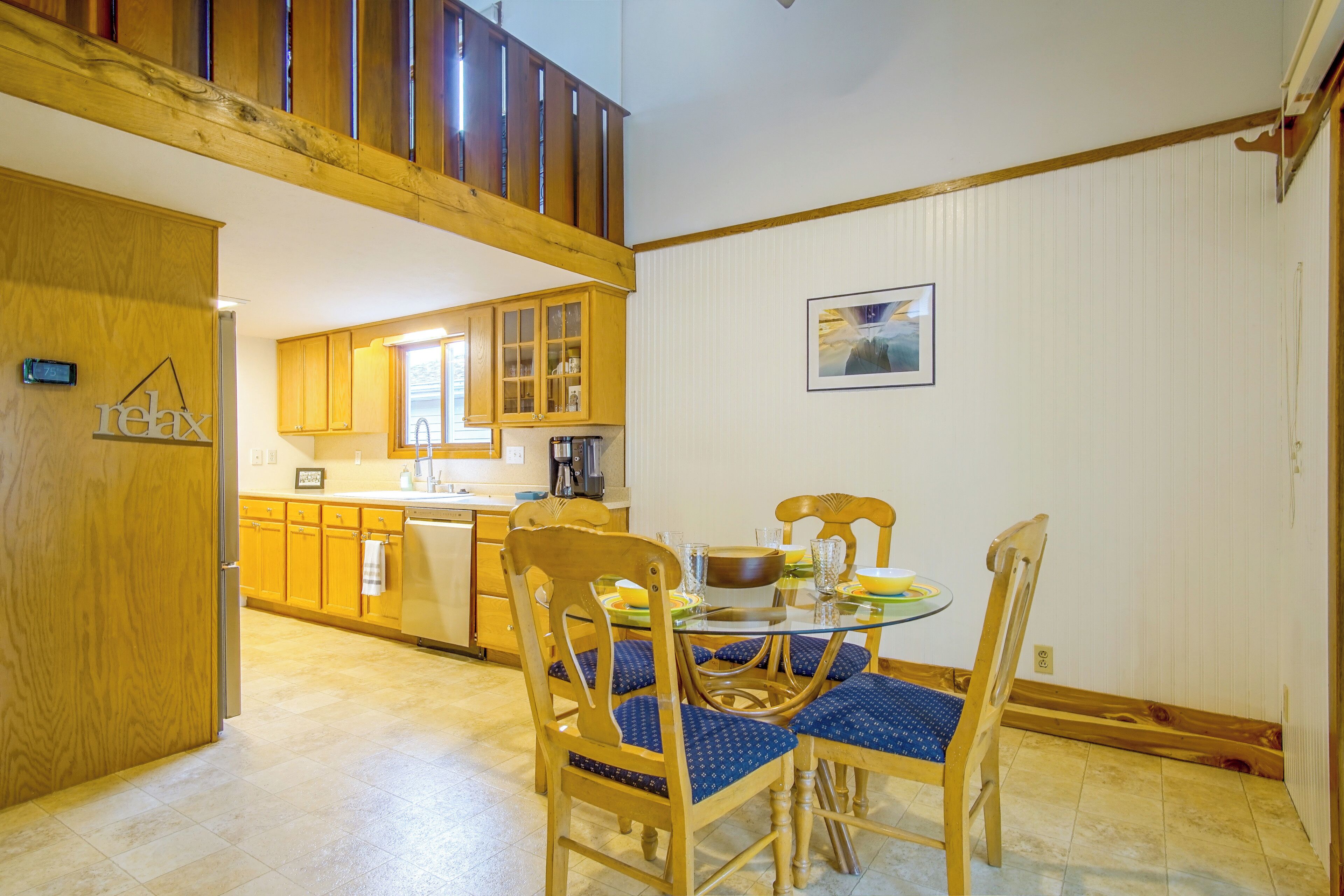 House (5 Bedrooms) | Interior