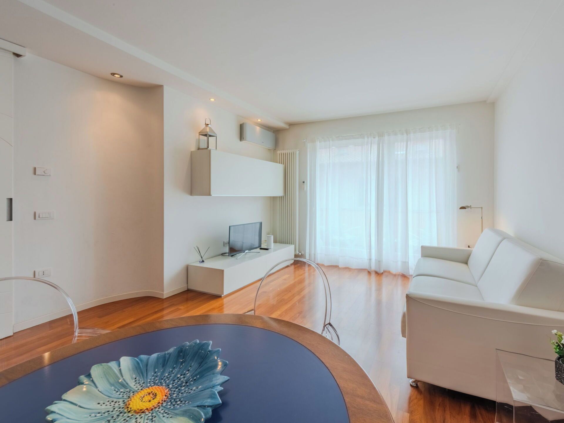 Design Intérieur, Sol, Meubles, Sol, Mur, Plafond, Bois, Pièce, Domicile, Salon